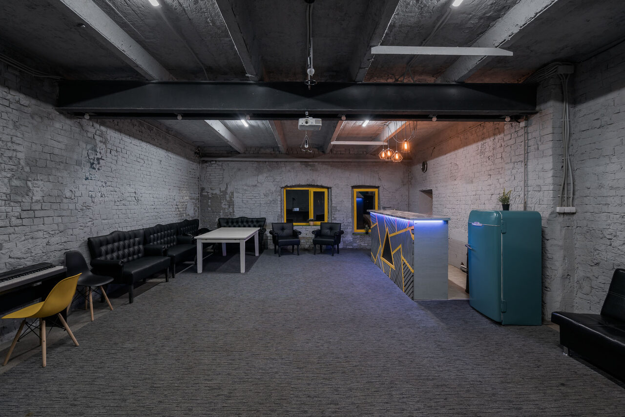 Арендовать Loft Detroit Лофт на первом этаже старинной фабрики