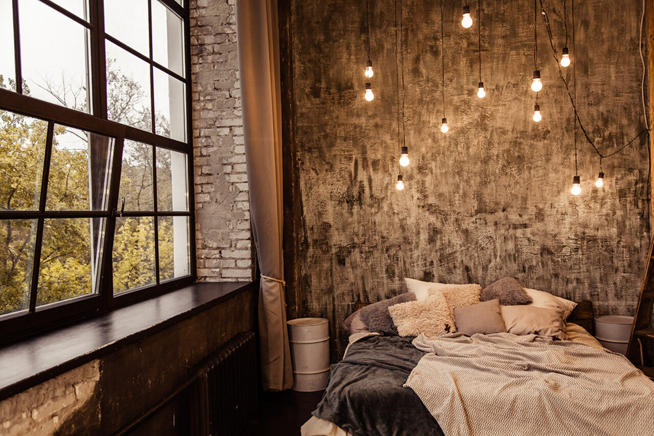 Арендовать Mirseliz. Лофт с панорамным окном во всю стену