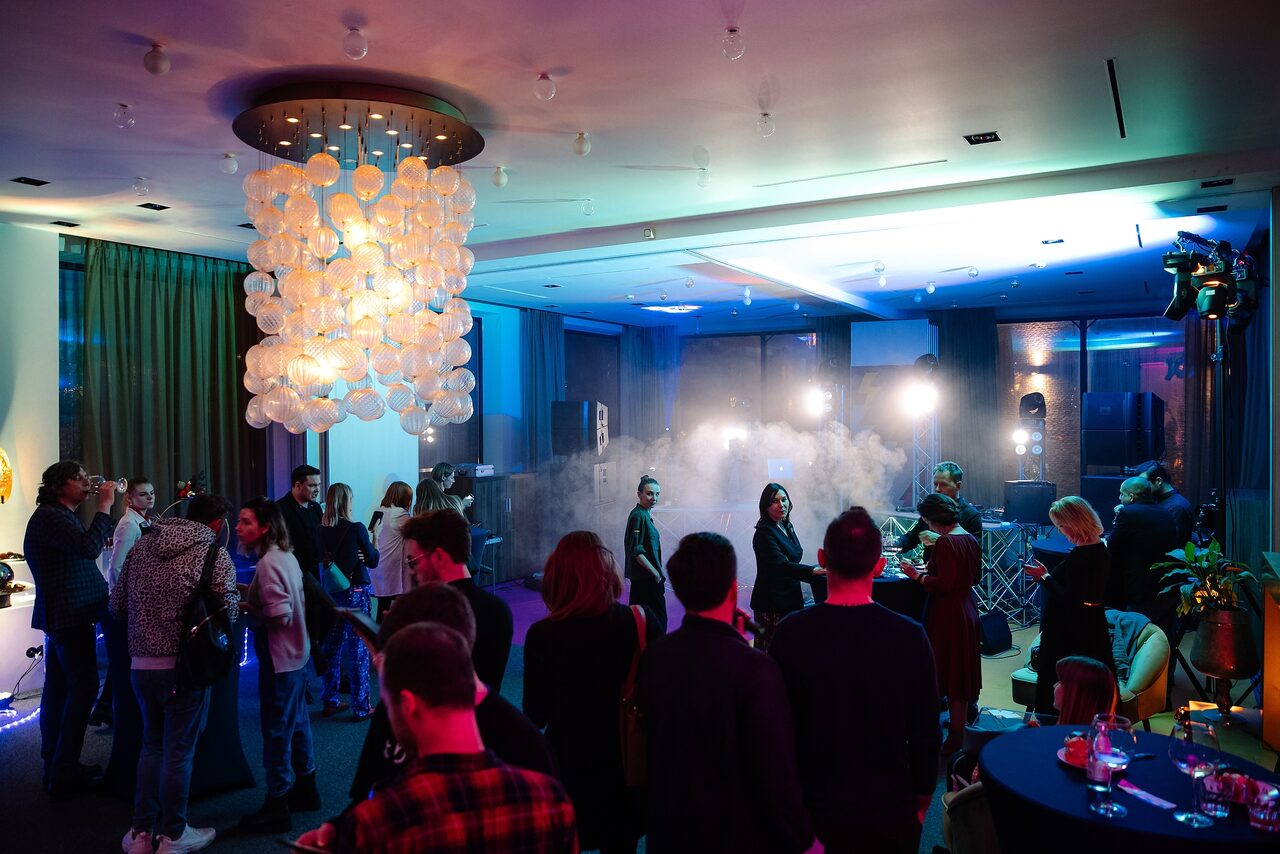 Арендовать DOM25. Двухэтажный особняк для мероприятий