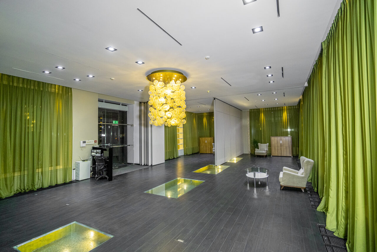 Арендовать DOM25. Элегантный зал для деловых мероприятий 