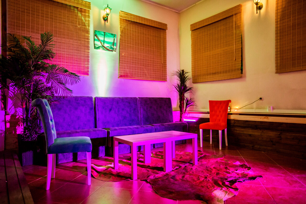 Арендовать Яркий лофт с верандой