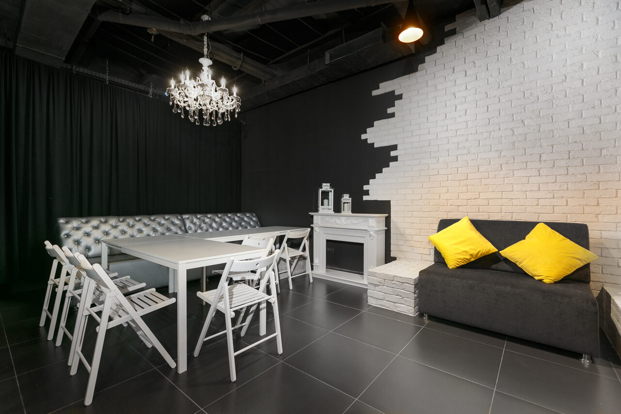 Арендовать FREEDOM Лофт в Новосибирске с полным эффектом ночного клуба