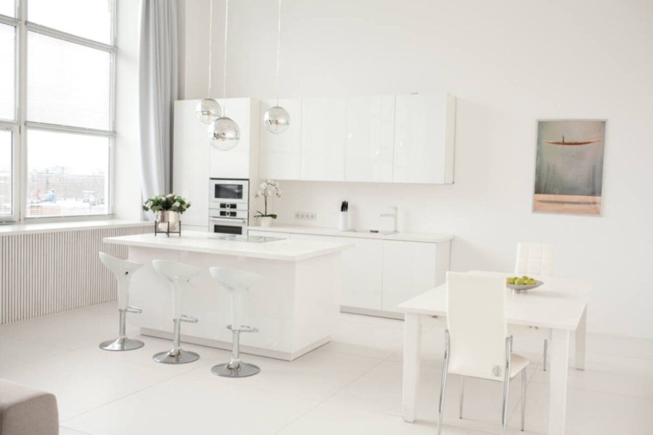 Арендовать Mirseliz Белый лофт в стиле минимализм