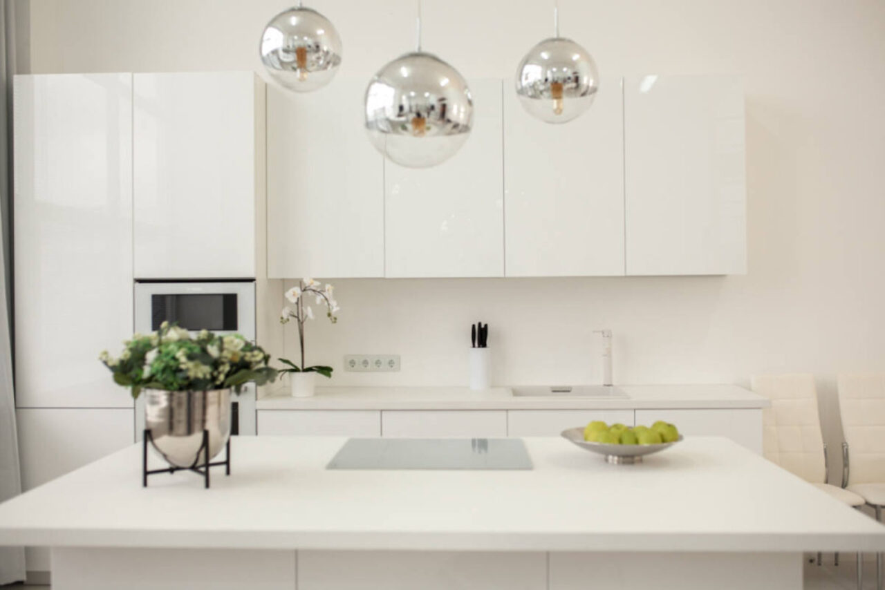 Арендовать Mirseliz Белый лофт в стиле минимализм