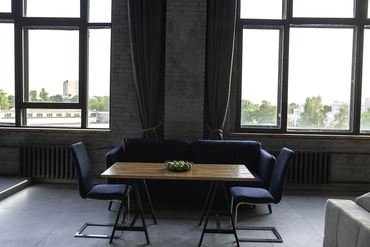 Арендовать Mirseliz Лофт в серых тонах