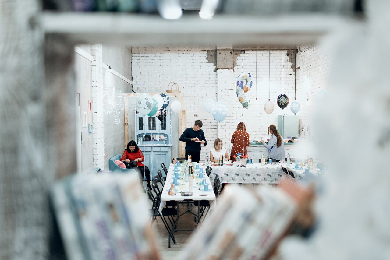 Арендовать Контора праздника. Зал в стиле лофт с отдельным входом