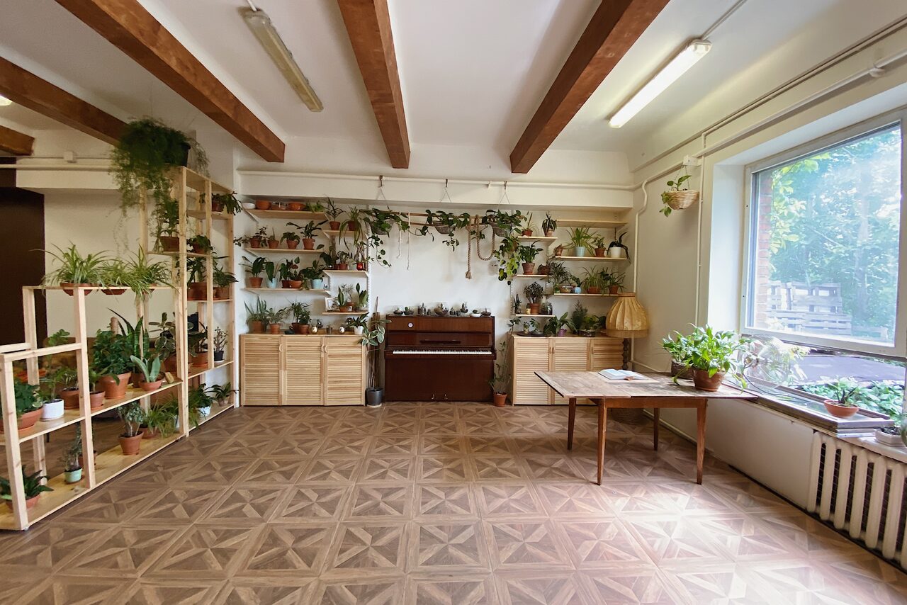 Арендовать Светлый лофт в кантри стиле