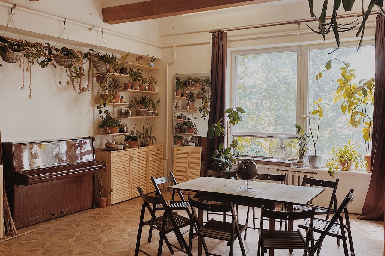 Арендовать Светлый лофт в кантри стиле