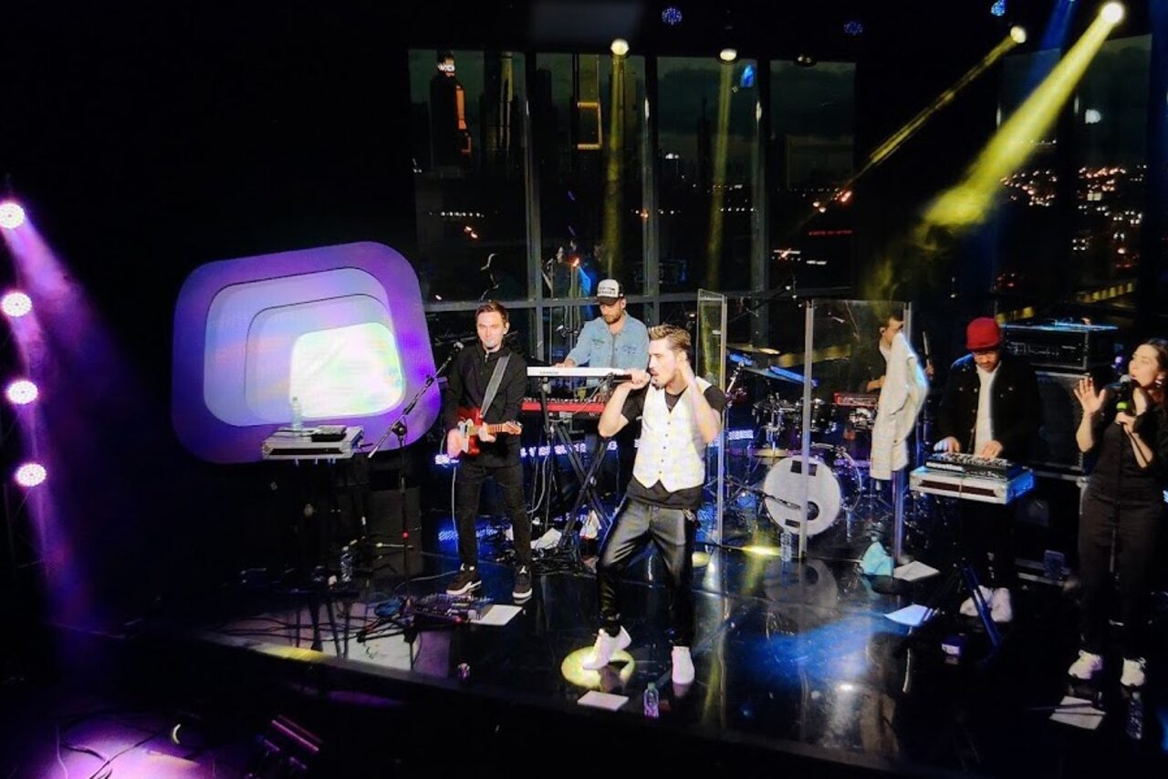 Арендовать LiveBox 