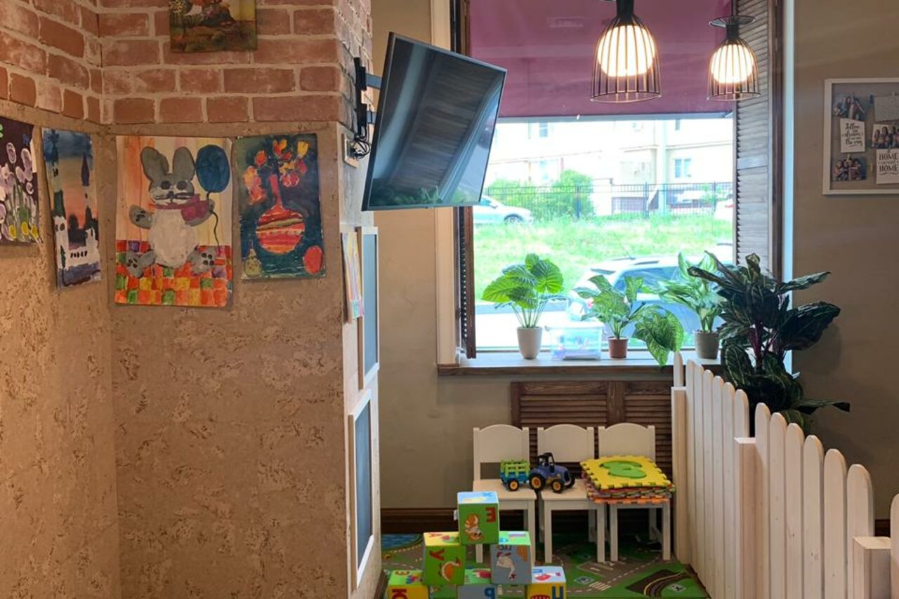 Арендовать Уютный банкетный зал с отдельным входом