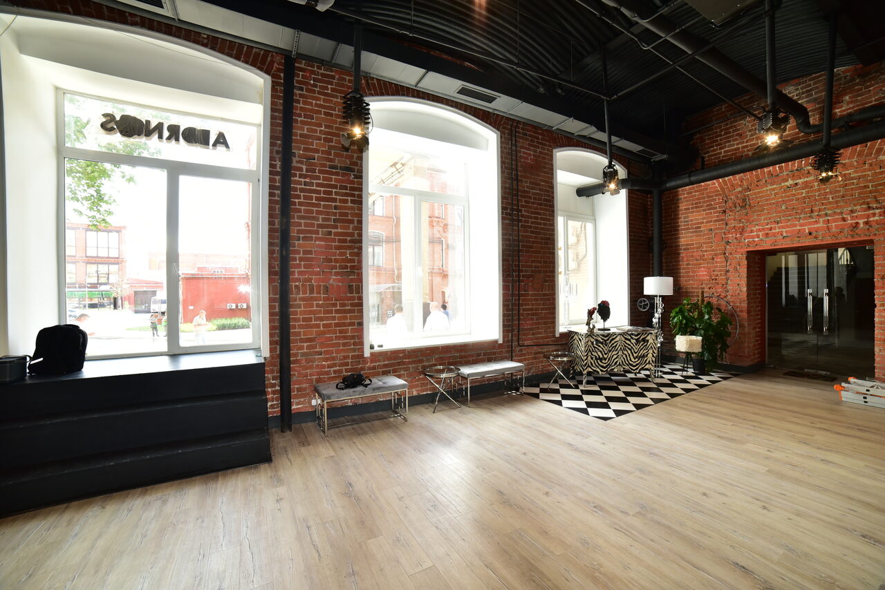 Арендовать Adornos Loft на Пушкинской