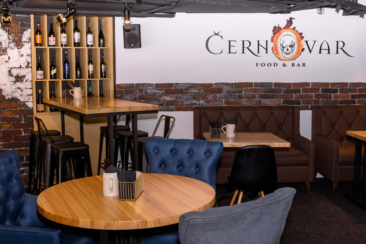 Арендовать Бар Cernovar
