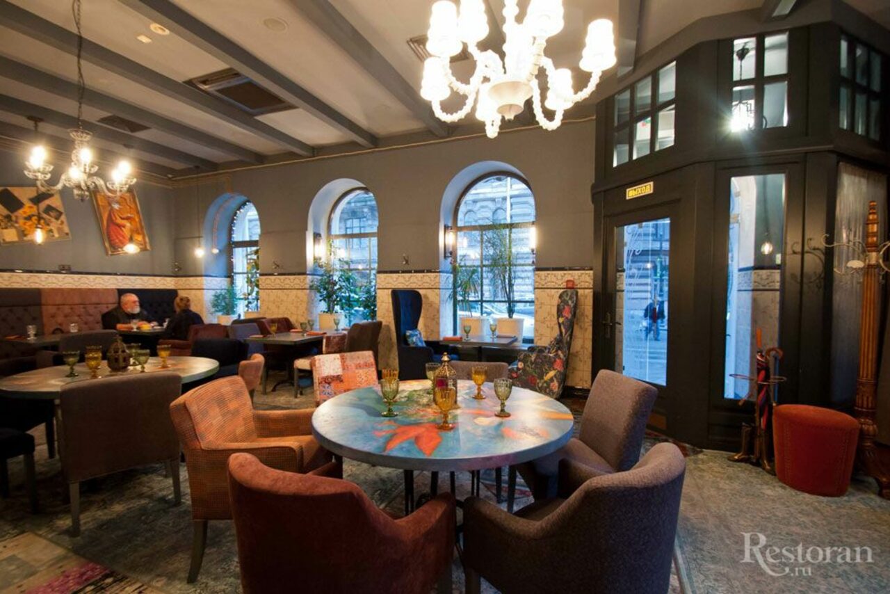 Арендовать Le Jardin Лофт в стиле эпохи авангарда