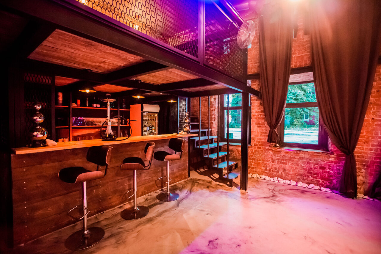 Арендовать KROV loft. Двухэтажный лофт с кальянами