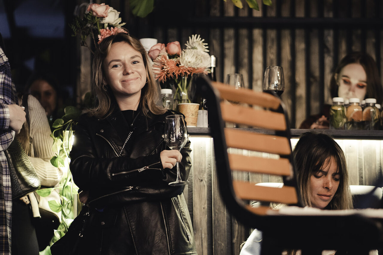 Арендовать Площадка на воде для мероприятий