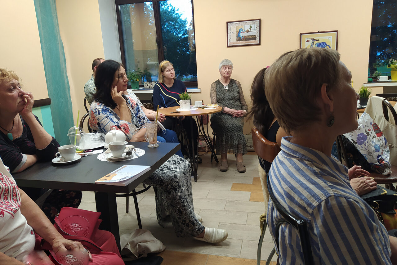 Арендовать Cozy hall at the bakery 