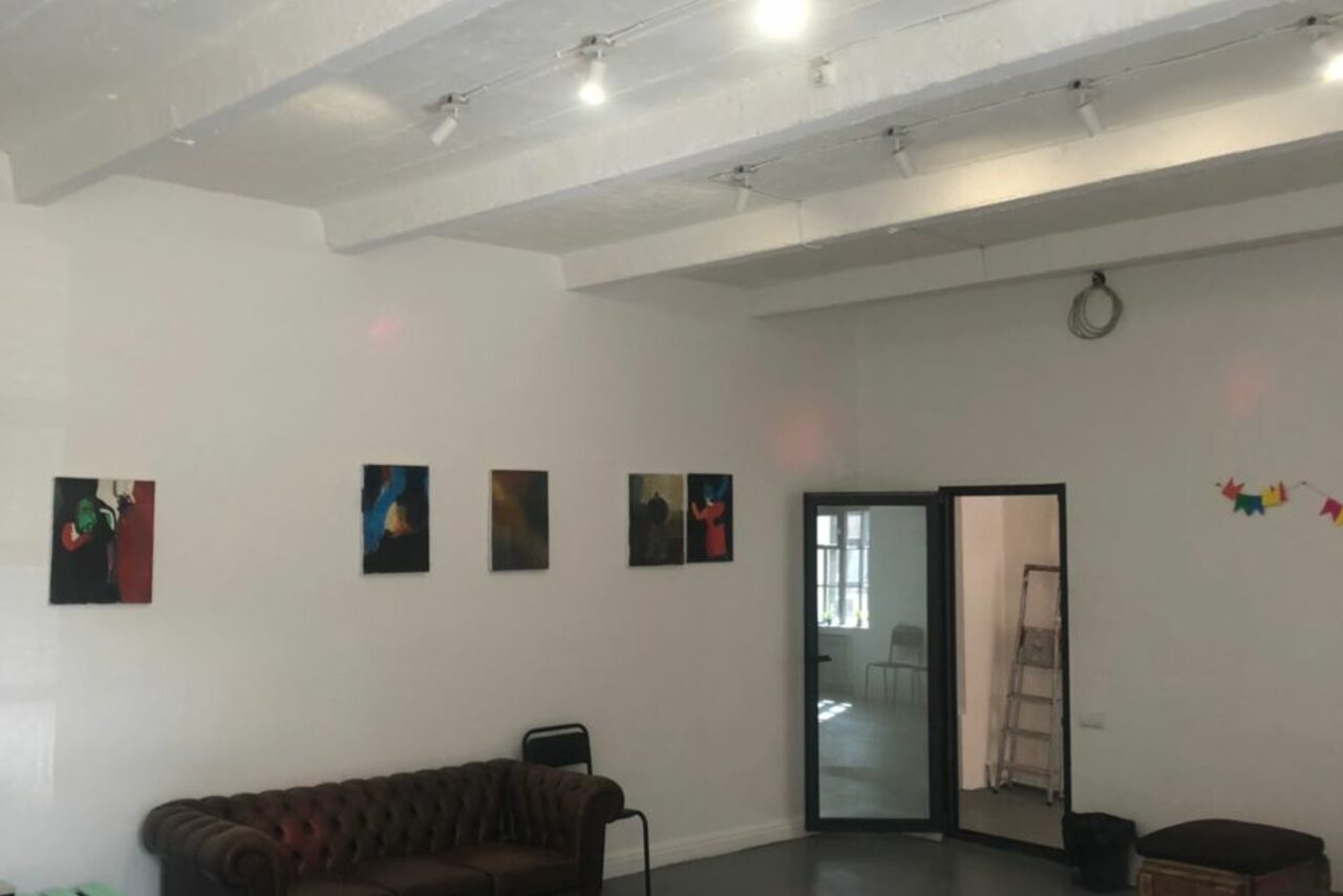 Арендовать Лофт с панорамными окнами и верандой