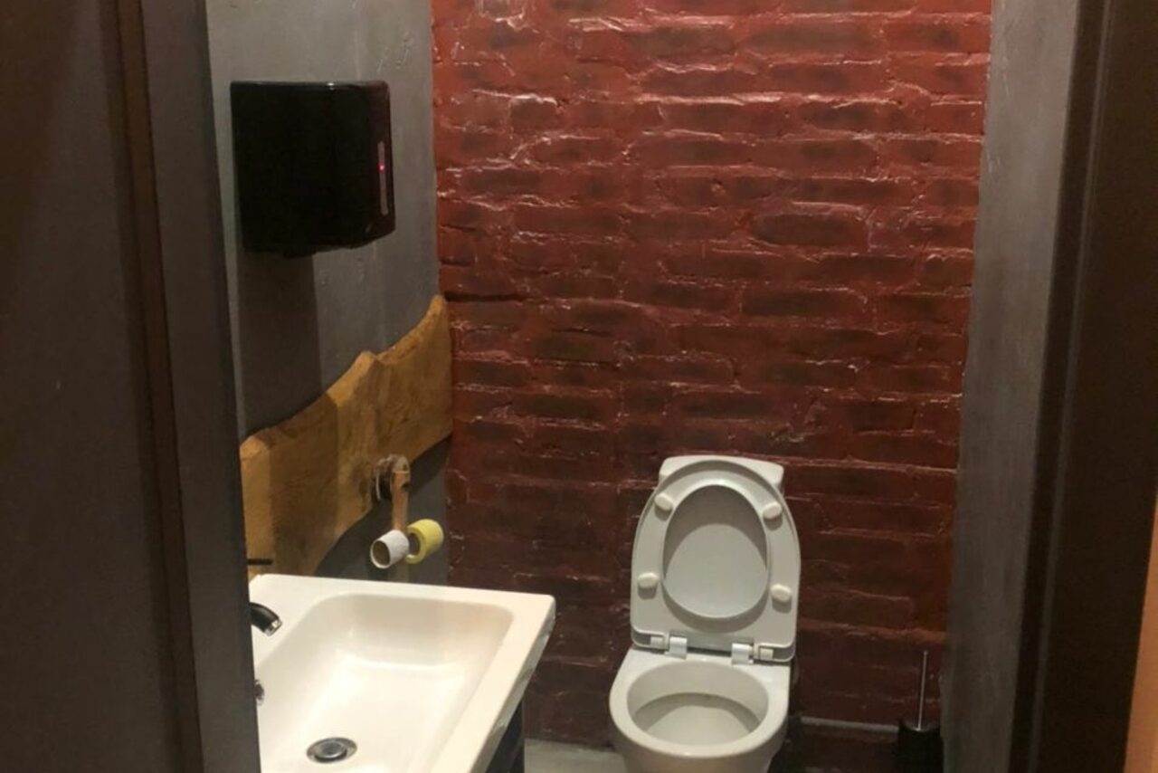 Арендовать Лофт с панорамными окнами и верандой