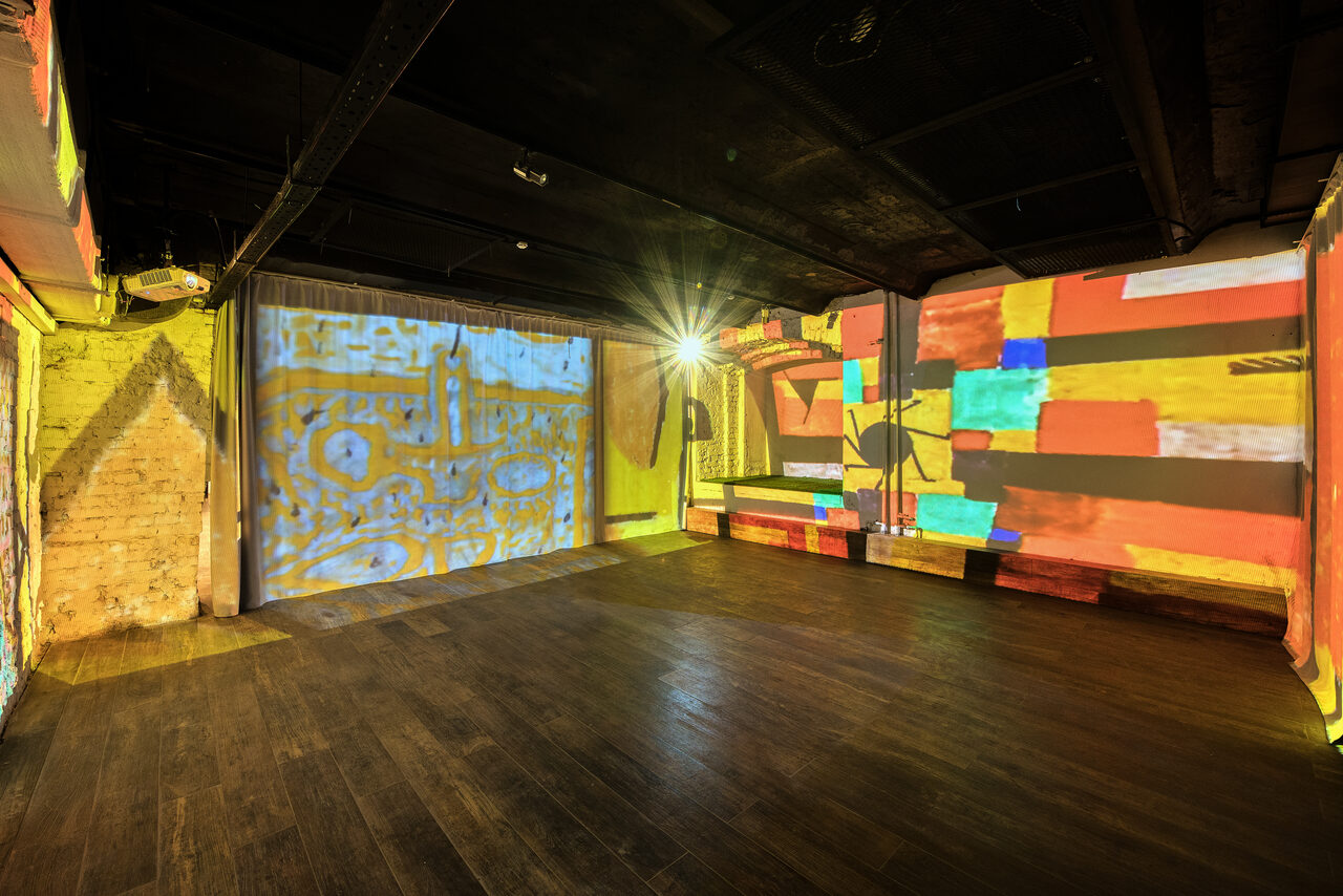 Арендовать  Мультимедийный лофт