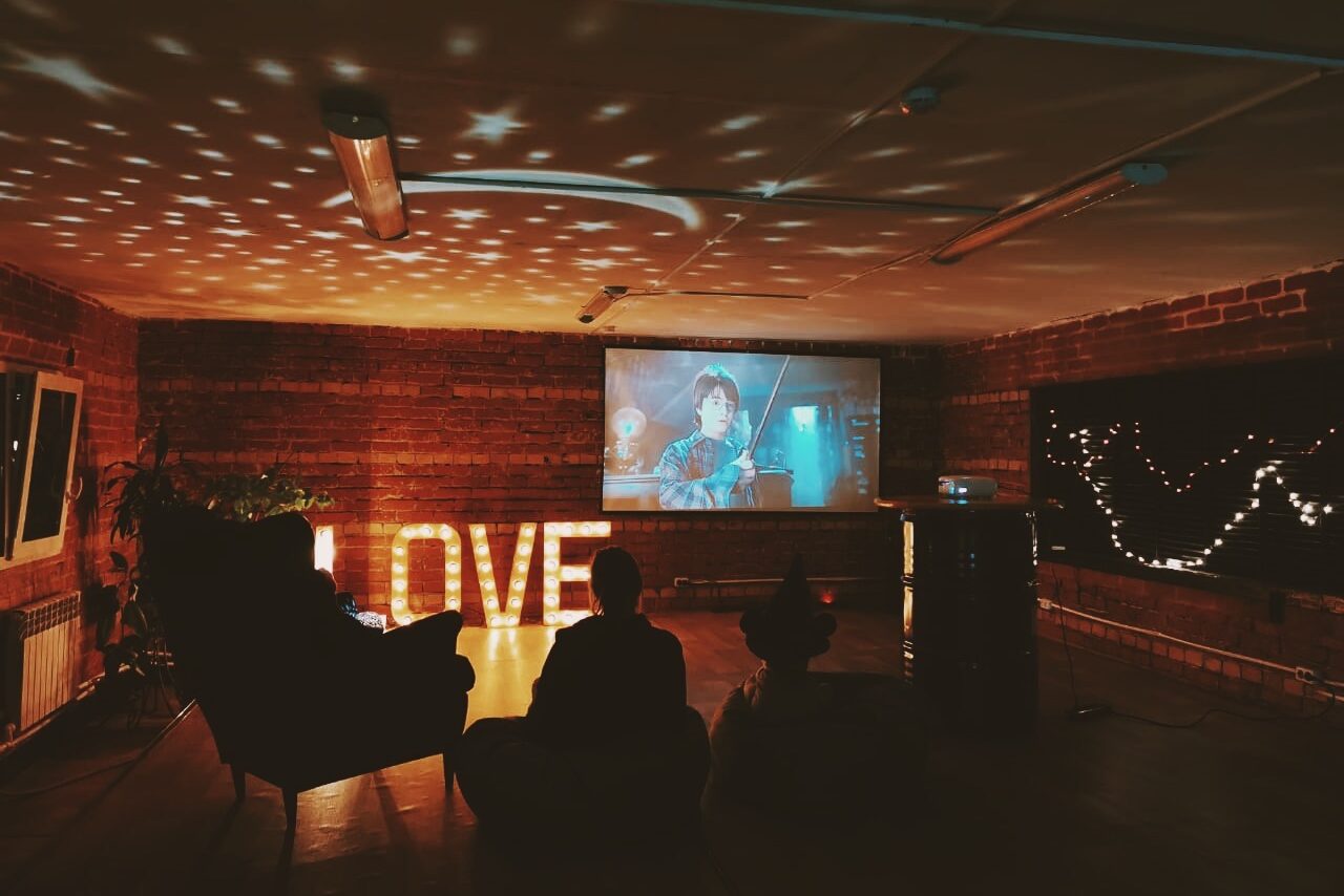 Арендовать Лофт в стиле унца-унца с выходом на крышу