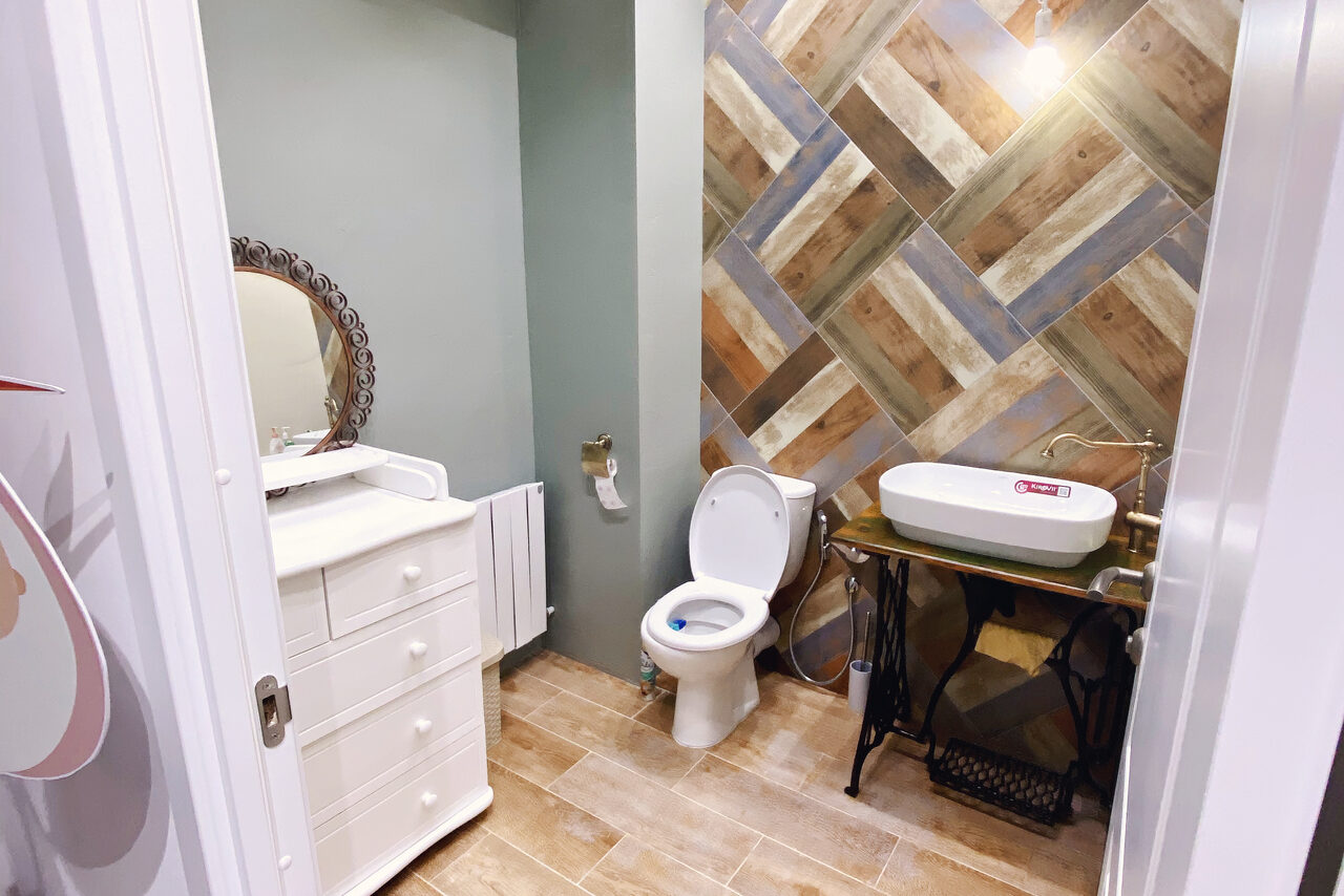 Арендовать Зонированный лофт с пуфами. Event - пространство TEPLICA