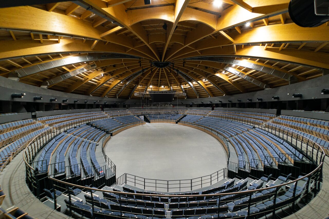 Арендовать Концертно-спортивный комплекс «Тинькофф Арена»