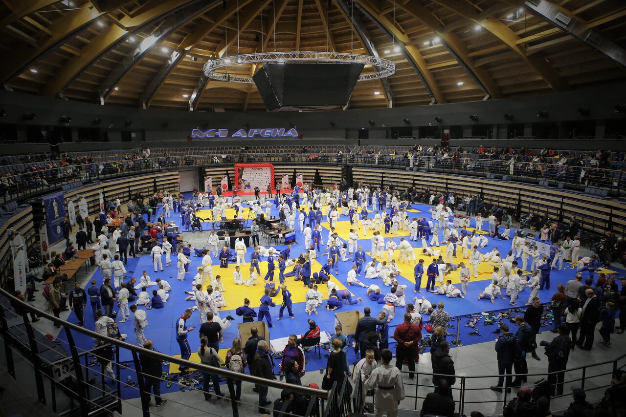 Арендовать Концертно-спортивный комплекс «Тинькофф Арена»