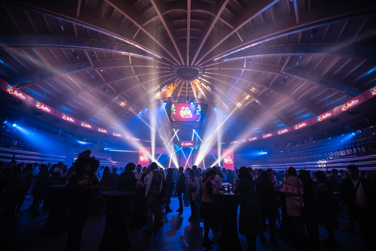 Арендовать Концертно-спортивный комплекс «Тинькофф Арена»