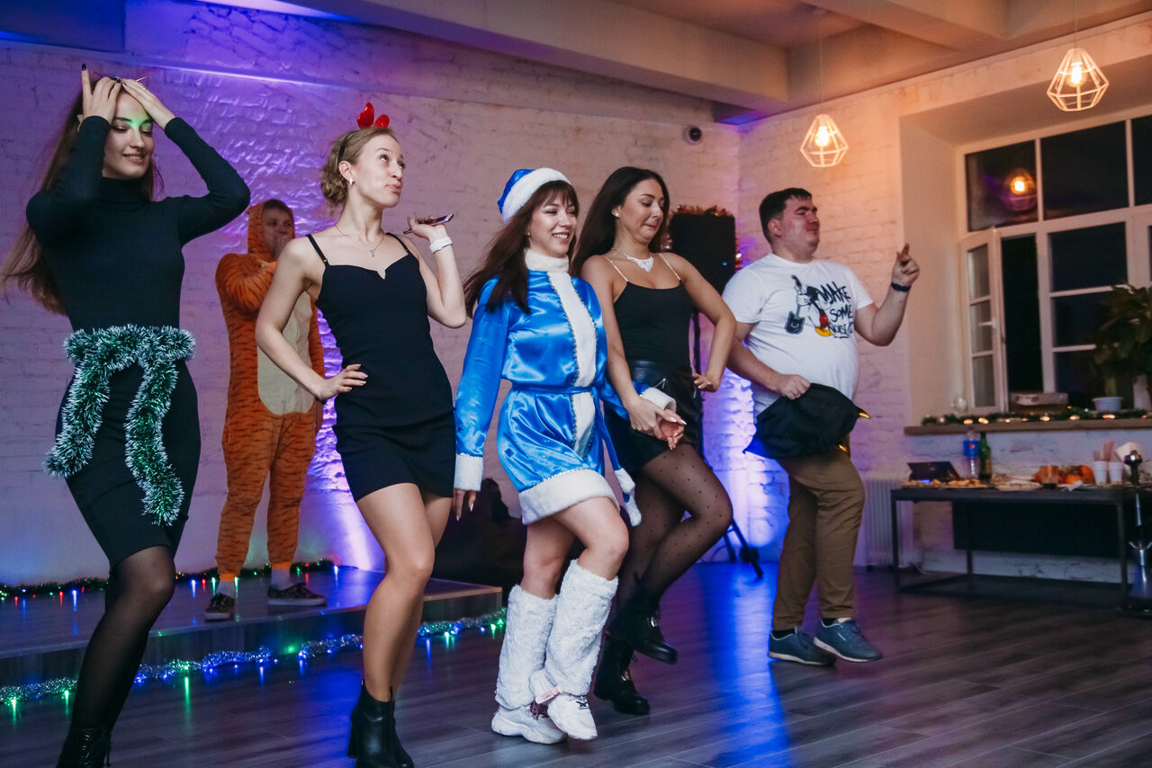 Арендовать Art space overlooking the seafront