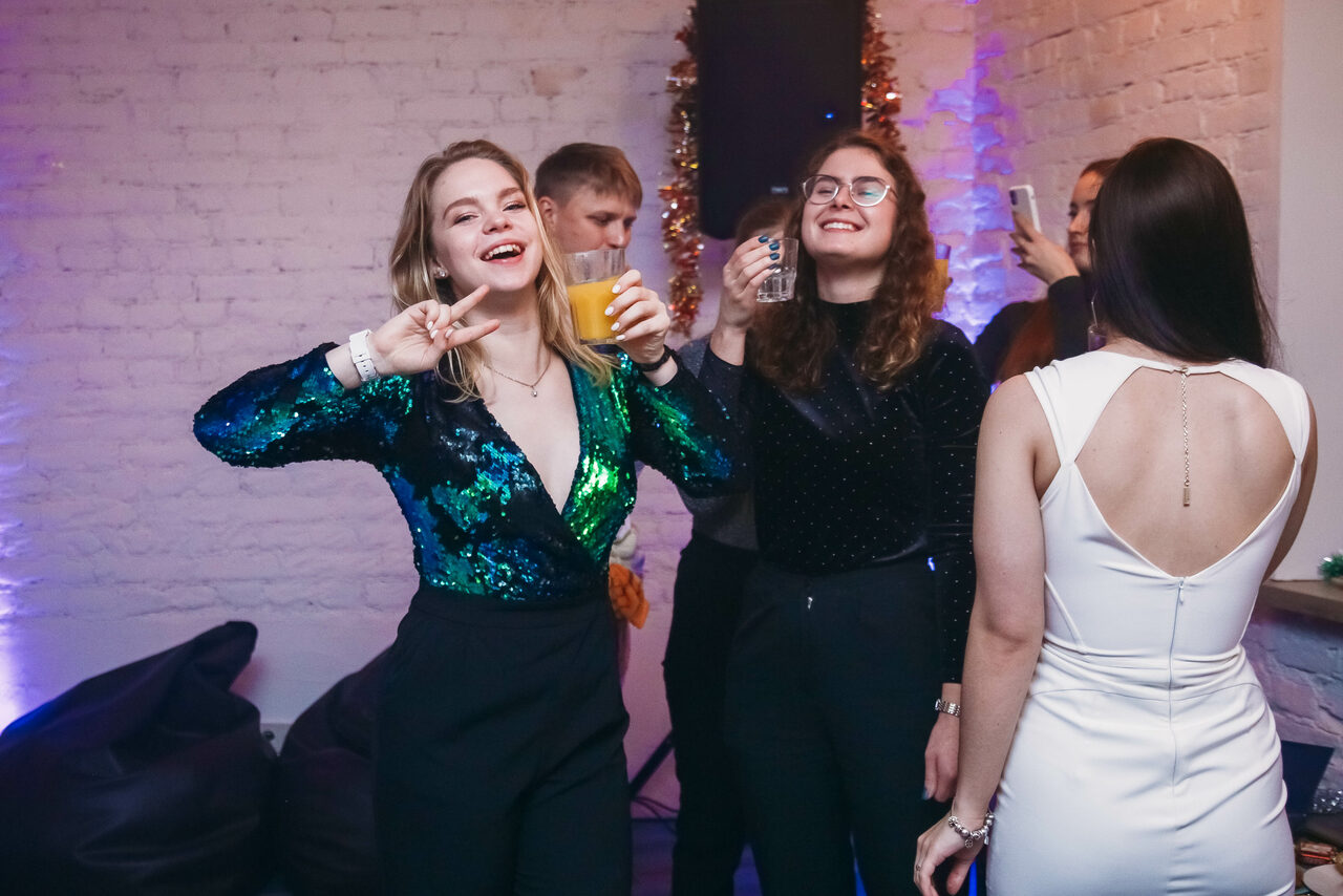 Арендовать Art space overlooking the seafront