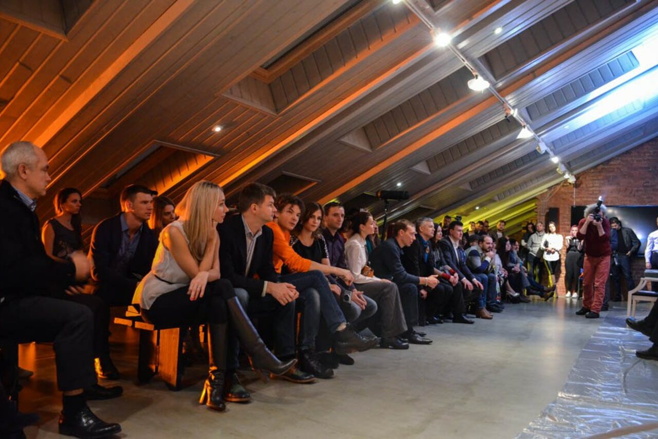 Арендовать  Двухэтажная лофт галерея