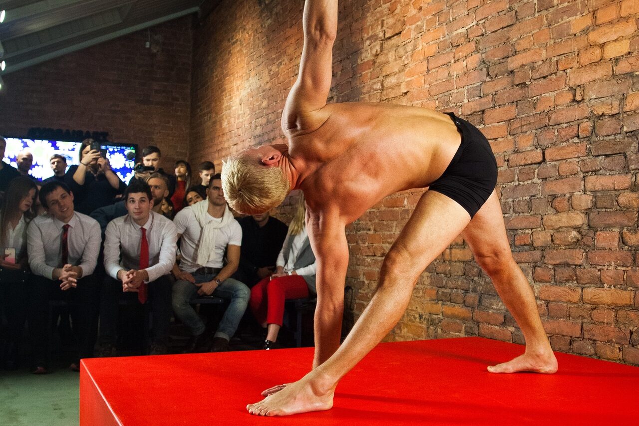 Арендовать  Двухэтажная лофт галерея