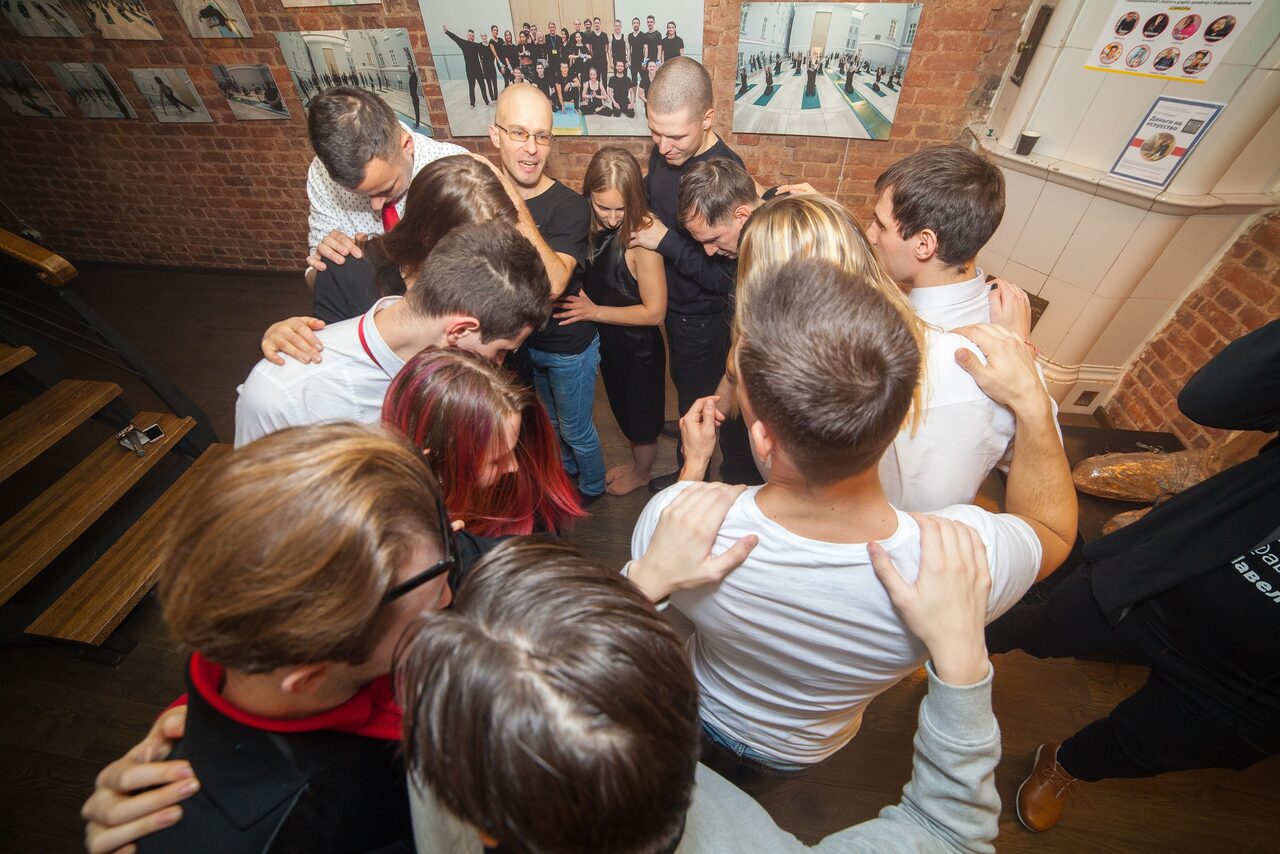 Арендовать  Двухэтажная лофт галерея