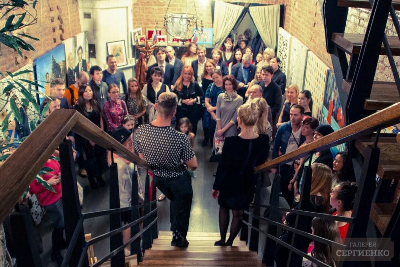 Арендовать  Двухэтажная лофт галерея