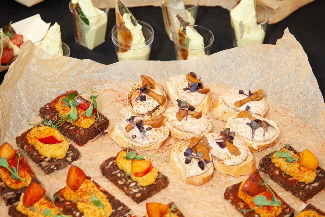 Арендовать  Двухэтажная лофт галерея