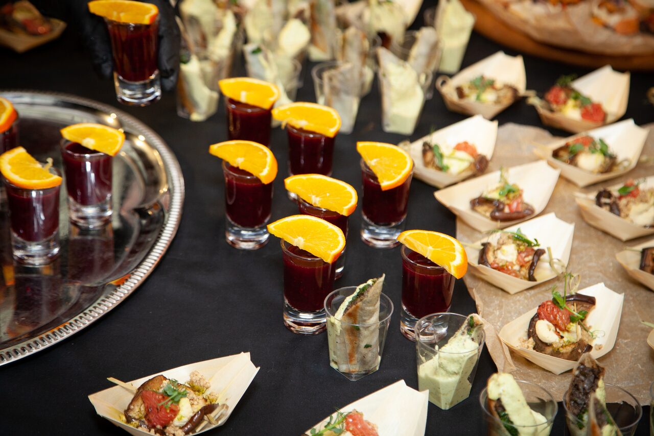 Арендовать  Двухэтажная лофт галерея