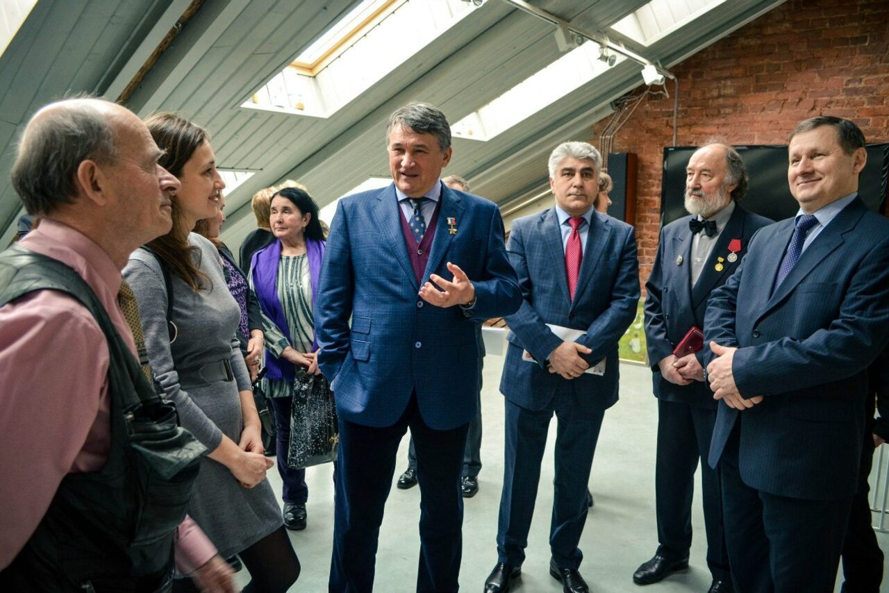 Арендовать  Двухэтажная лофт галерея