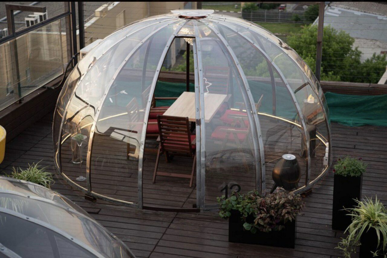 Арендовать IglooBar. Маленький шатер на крыше в центре Москвы №13