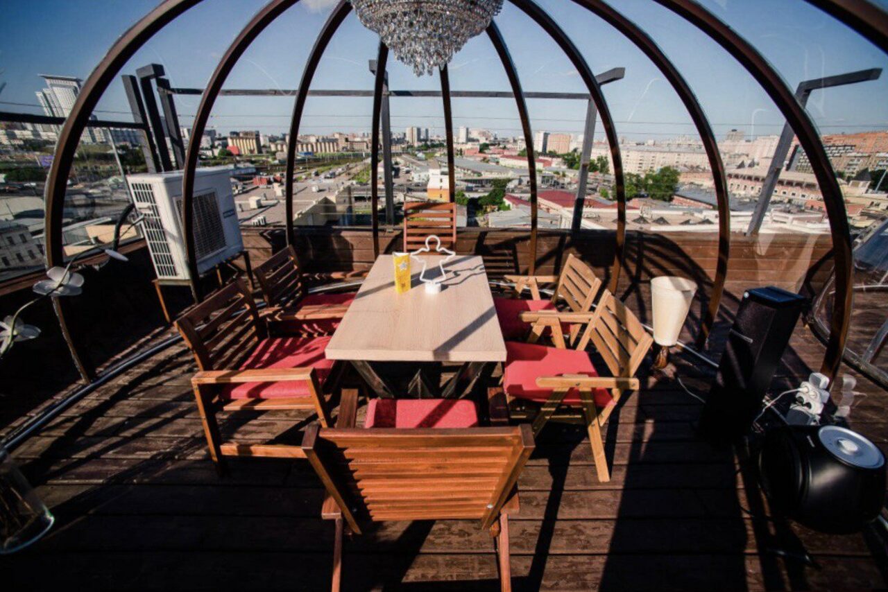 Арендовать IglooBar. Маленький шатер на крыше в центре Москвы №13