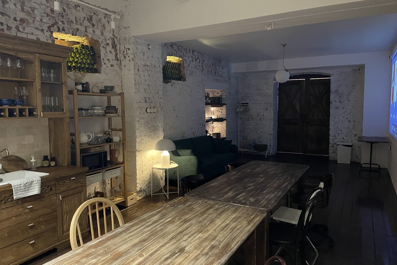 Арендовать Лофт для ламповых вечеринок