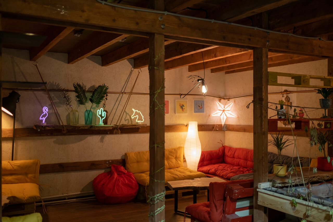 Арендовать Surf House