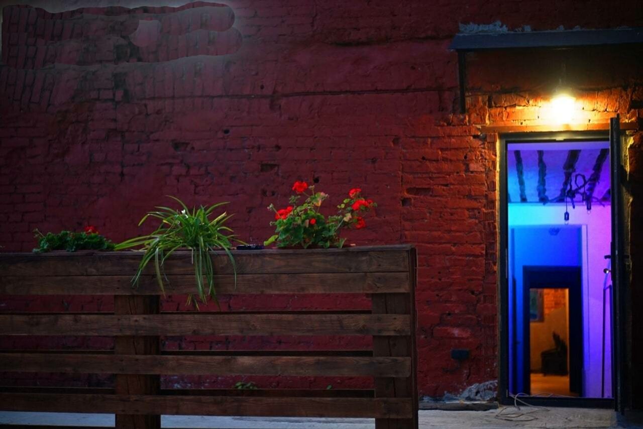 Арендовать Лофт в минималистичном стиле с верандой