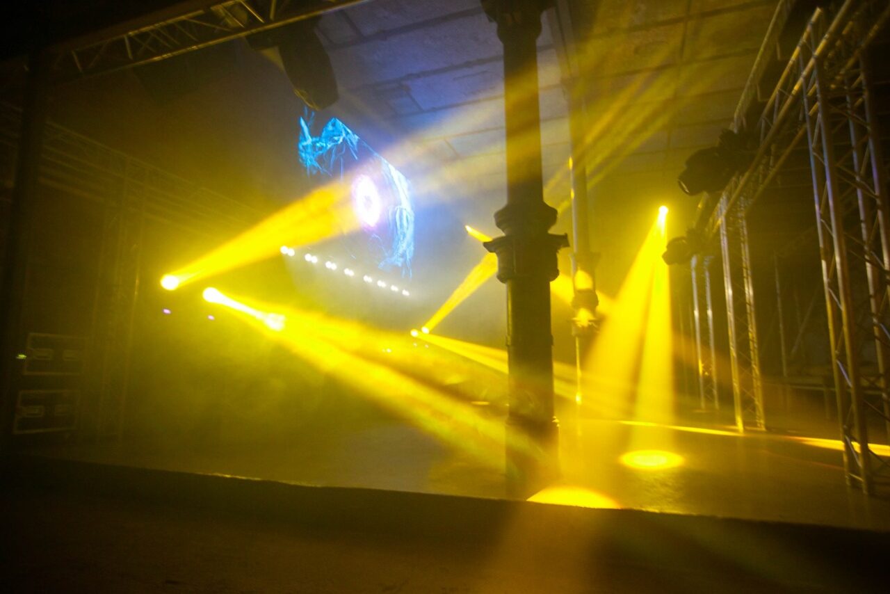 Арендовать Индустриальный клуб-лофт