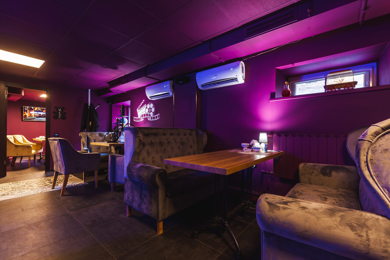 Арендовать Cinema Лофт-кальянная в стиле кино