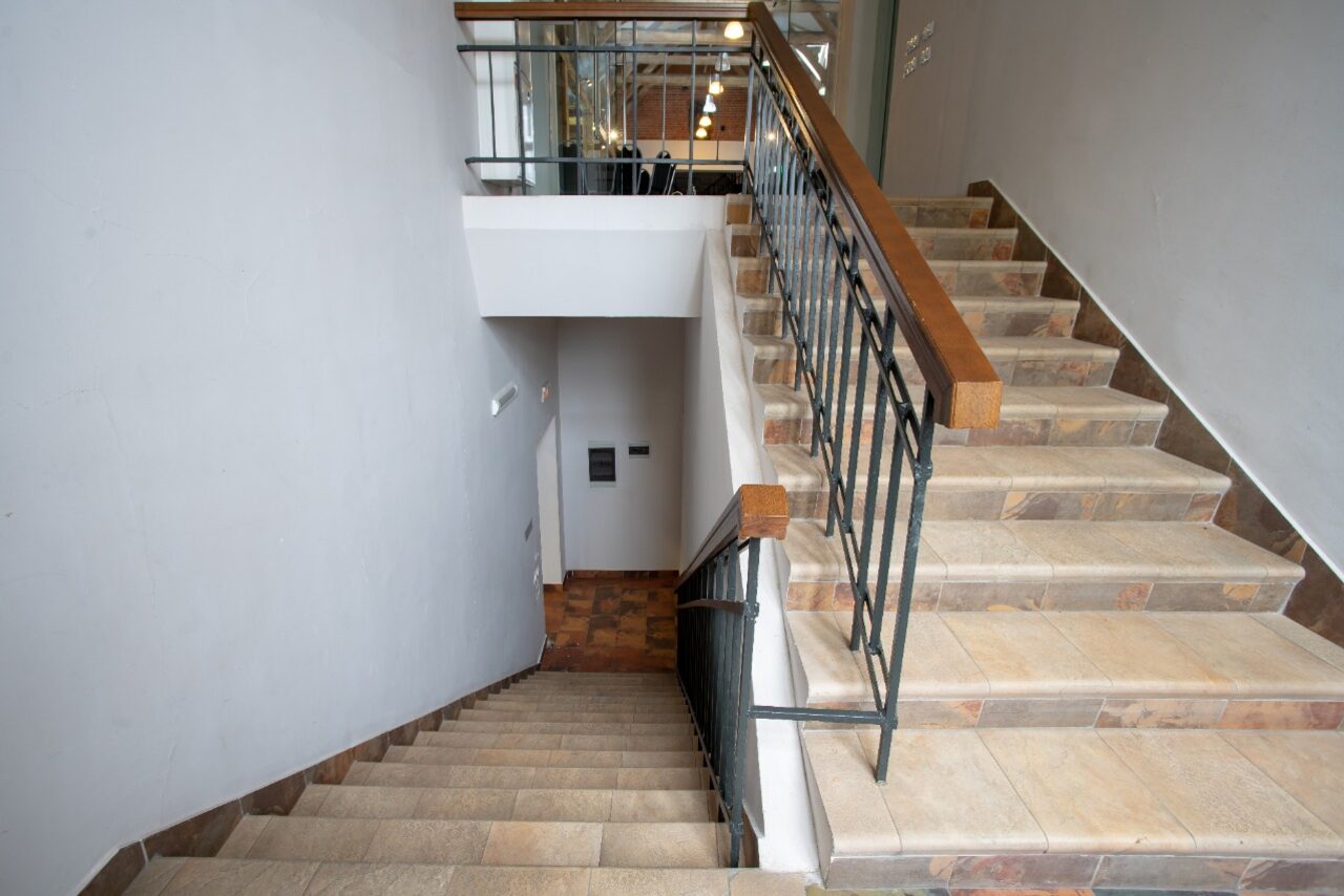 Арендовать Многофункциональный лофт в стиле шале