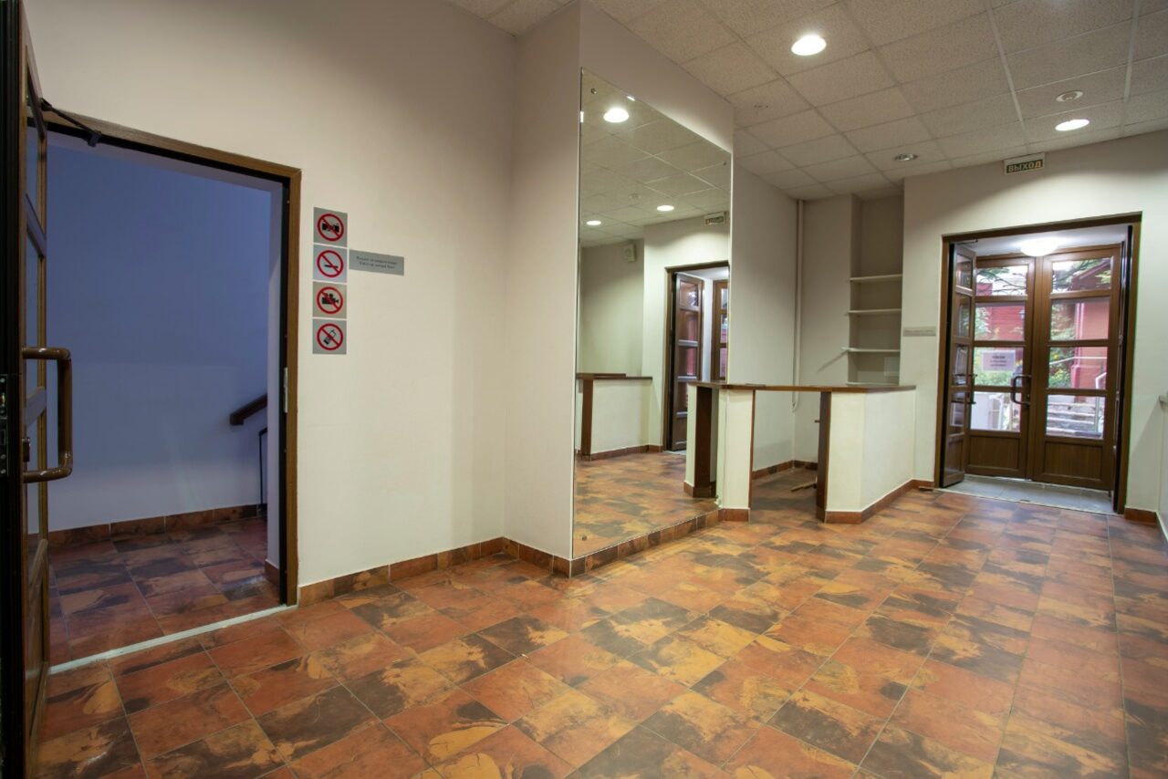 Арендовать Многофункциональный лофт в стиле шале