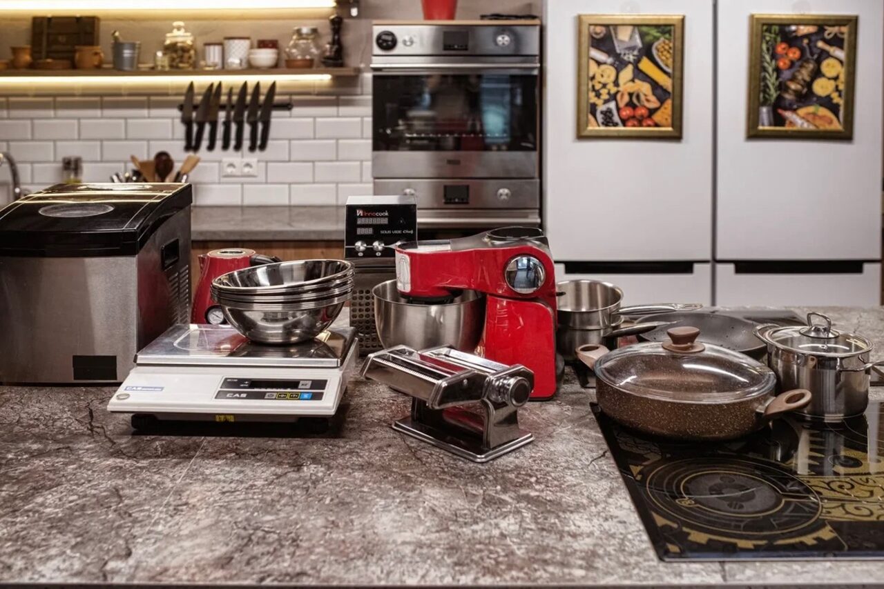 Арендовать Loft with kitchen for parties and master classes