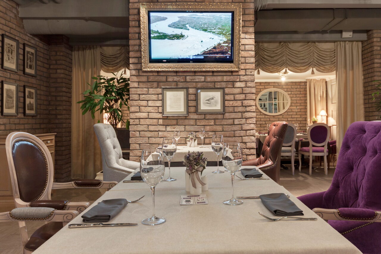 Арендовать Большой банкетный зал в итальянском стиле