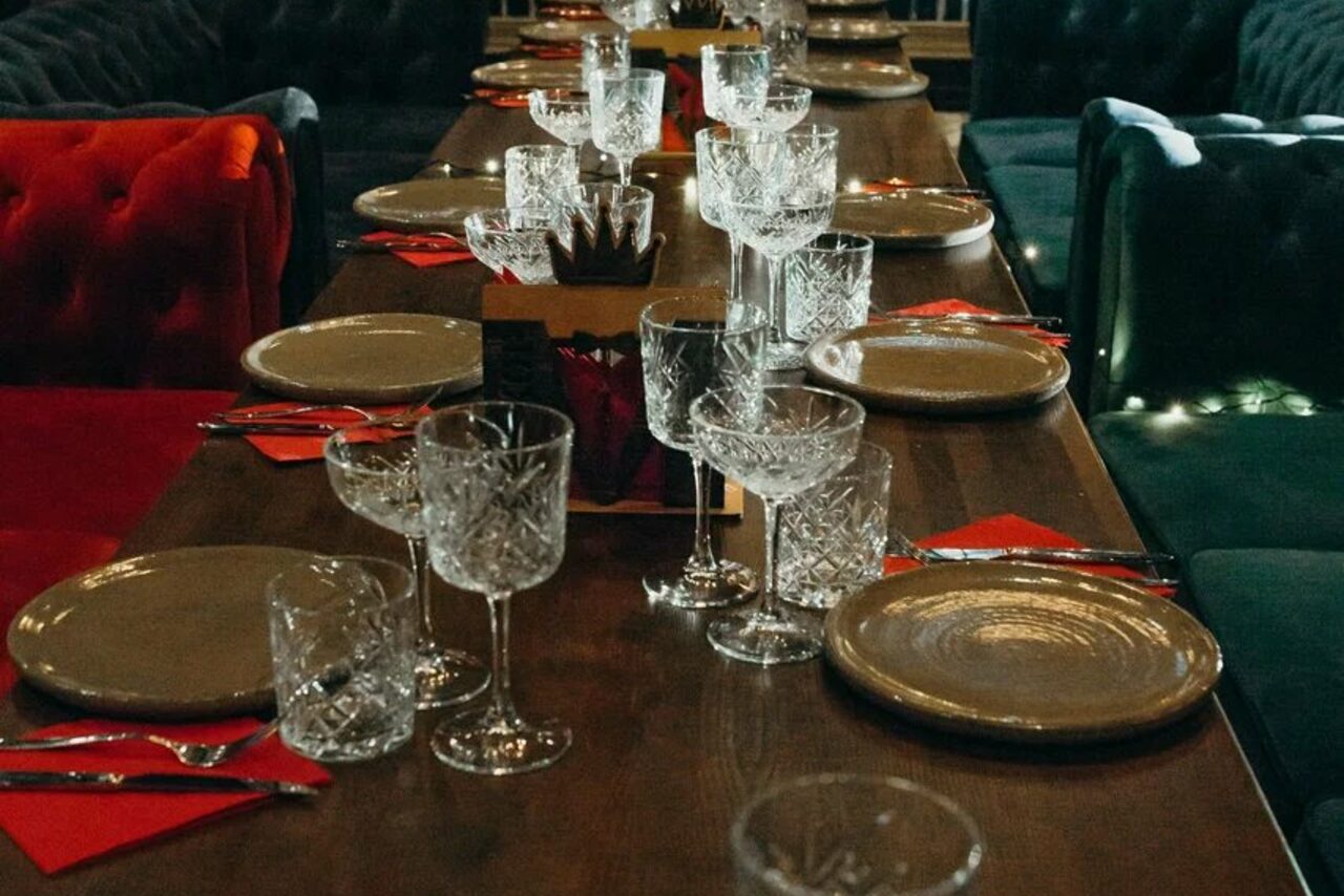 Арендовать Стилизованный лофт с высокими потолками