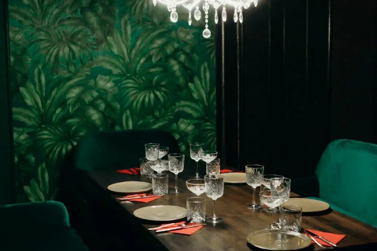 Арендовать Стилизованный лофт с высокими потолками